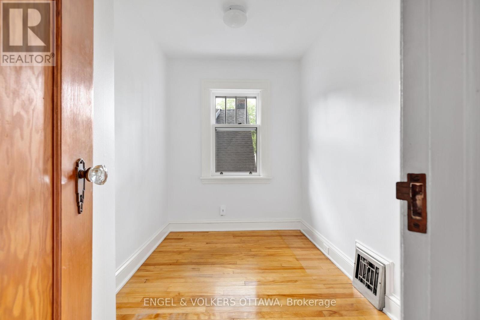 54 Glendale Avenue, Ottawa, Ontario  K1S 1W4 - Photo 30 - X13452900