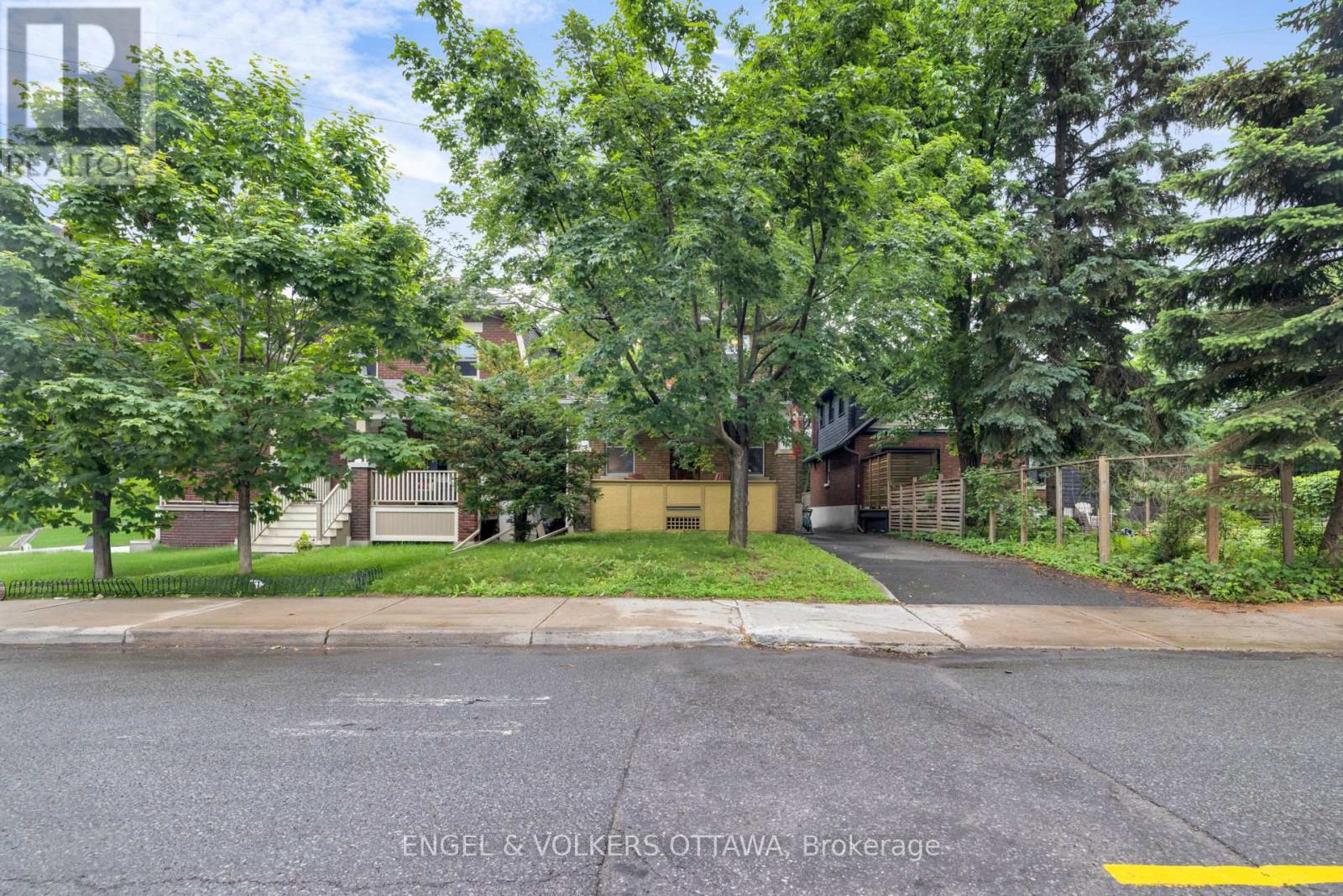 54 Glendale Avenue, Ottawa, Ontario  K1S 1W4 - Photo 4 - X13452900