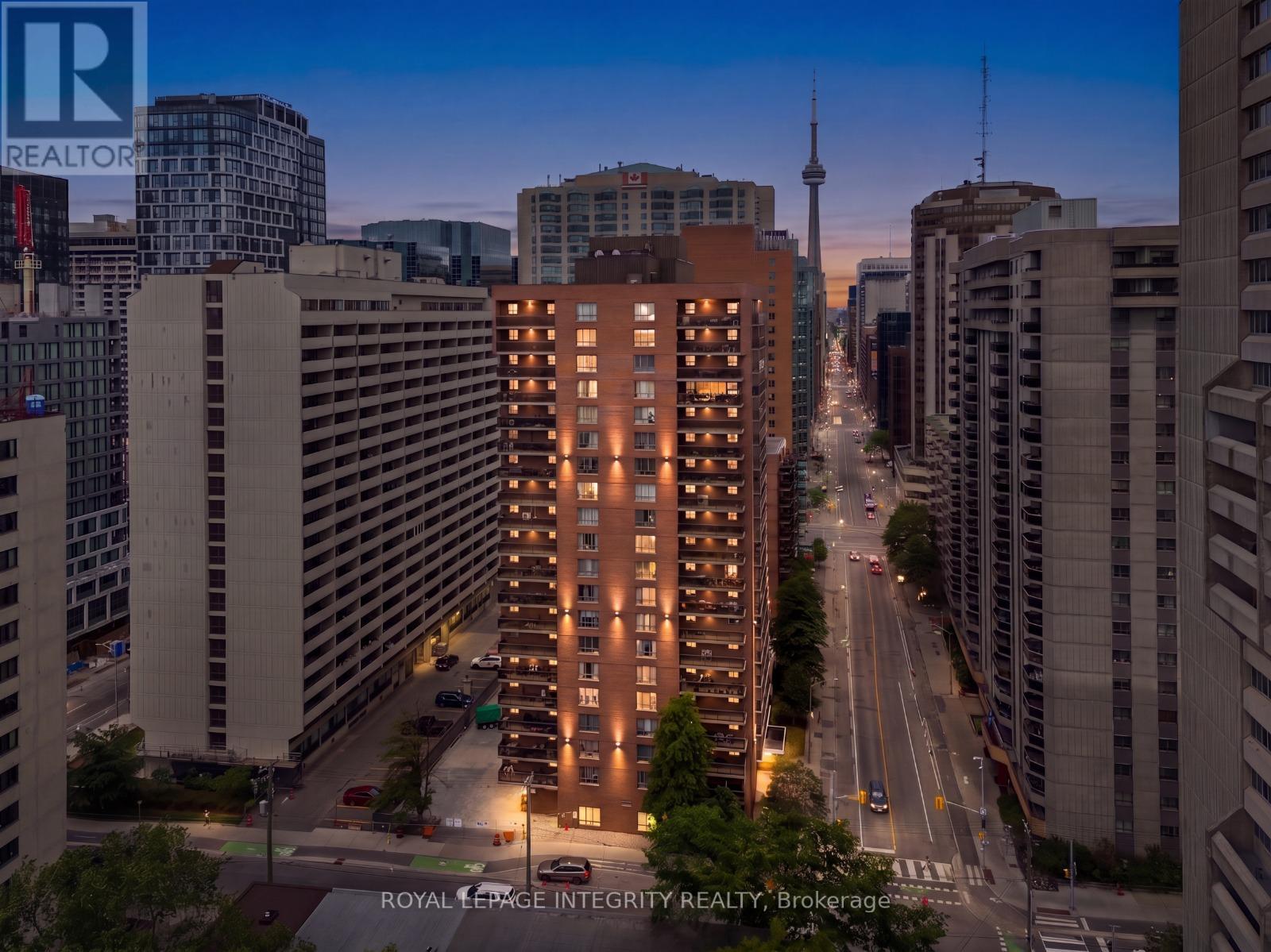 2001 - 475 LAURIER AVENUE W, Ottawa, Ontario
