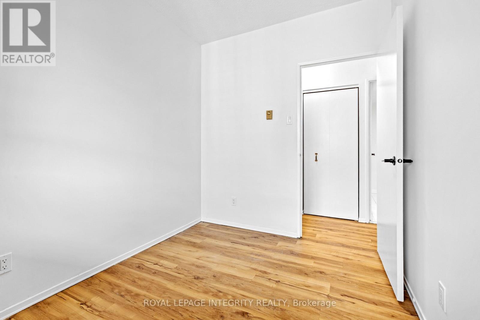 2001 - 475 Laurier Avenue W, Ottawa, Ontario  K1R 7X1 - Photo 17 - X13452972