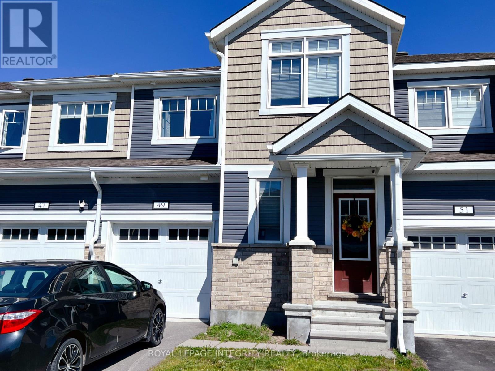 49 Bermondsay Way, Ottawa, Ontario  K2S 2Y7 - Photo 1 - X13453036