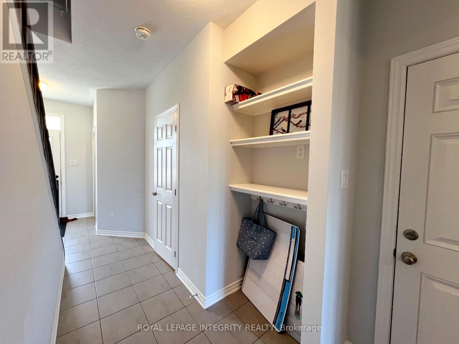 49 Bermondsay Way, Ottawa, Ontario  K2S 2Y7 - Photo 4 - X13453036