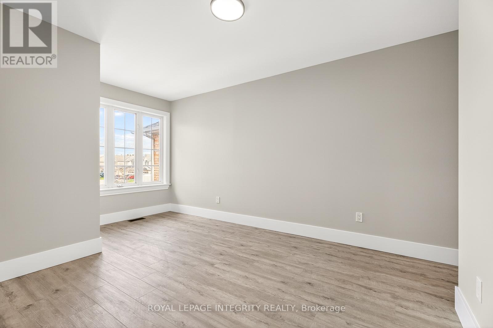 169 Desmond Trudeau Drive, Mcnab/braeside, Ontario  K7S 0H1 - Photo 29 - X13453082