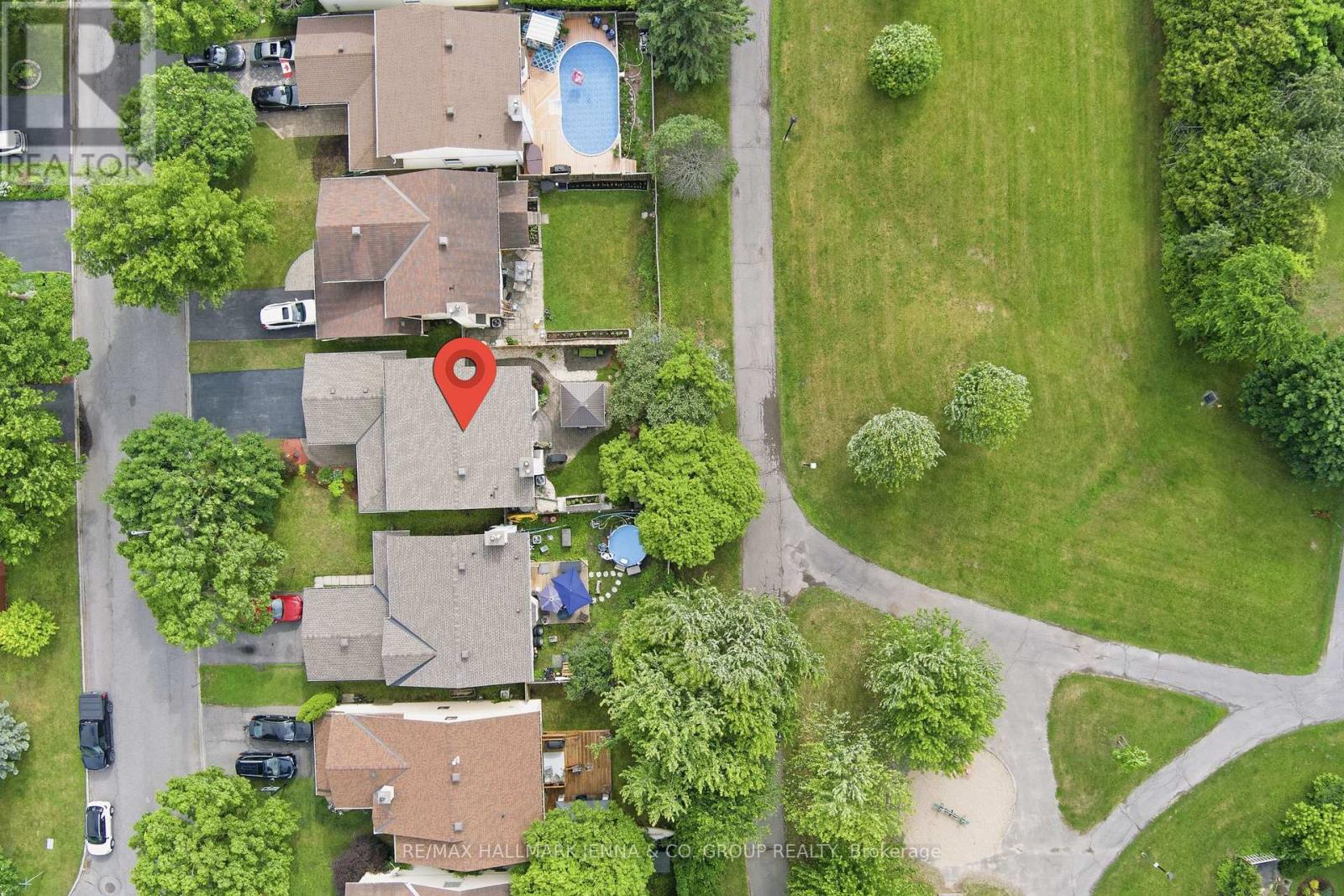 70 Huntersfield Drive, Ottawa, Ontario  K1T 3L7 - Photo 37 - X13453188