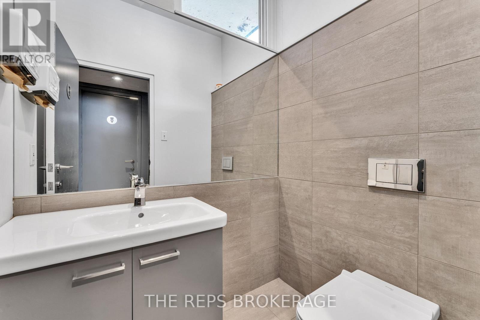 43-45 Eccles Street W, Ottawa, Ontario  K1R 6S3 - Photo 30 - X13453280