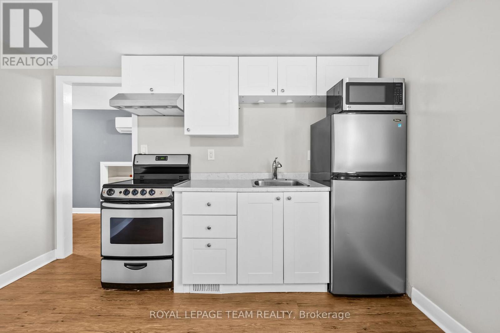 Upper Unit - 5432 Old Richmond Road, Ottawa, Ontario  K2R 1G7 - Photo 14 - X13453364