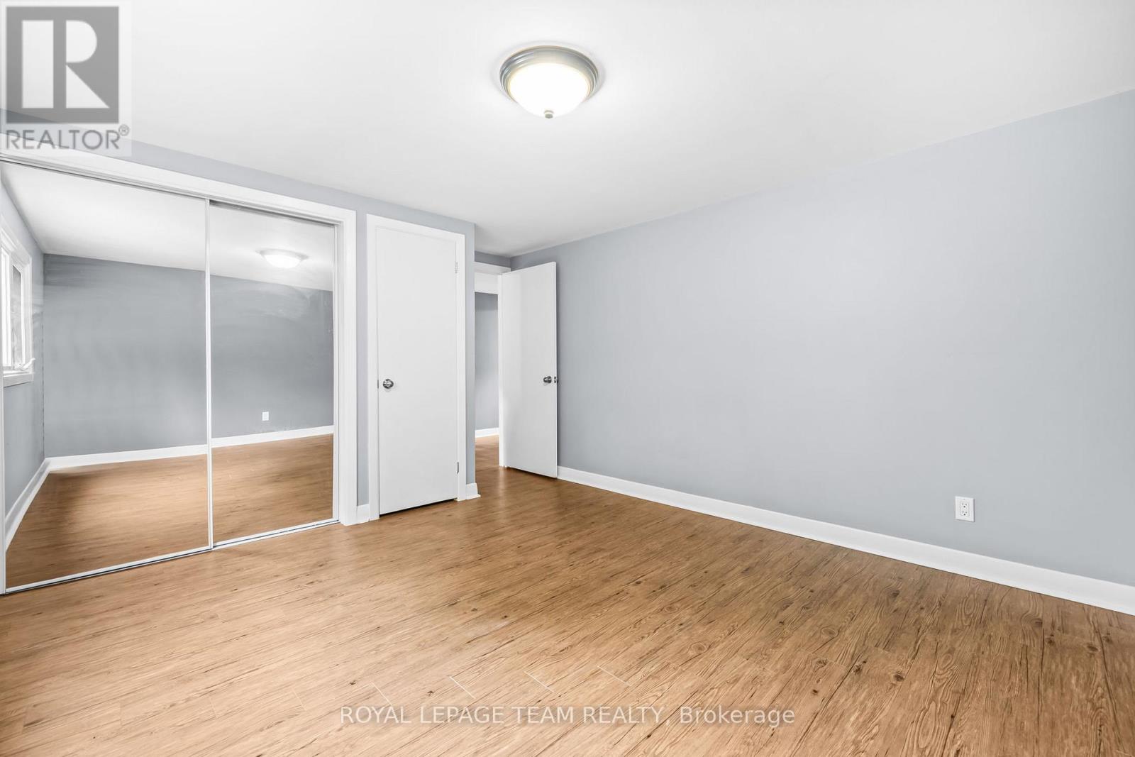 Upper Unit - 5432 Old Richmond Road, Ottawa, Ontario  K2R 1G7 - Photo 17 - X13453364