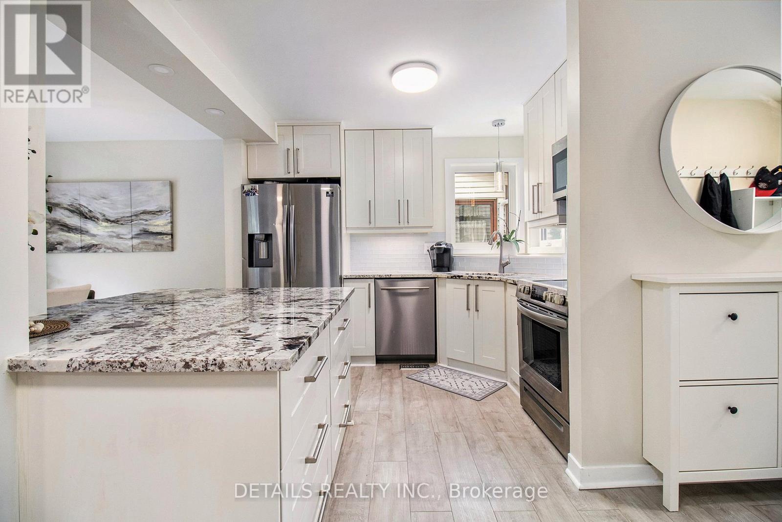 13 Willowview Way, Ottawa, Ontario  K2J 2P7 - Photo 5 - X13453452