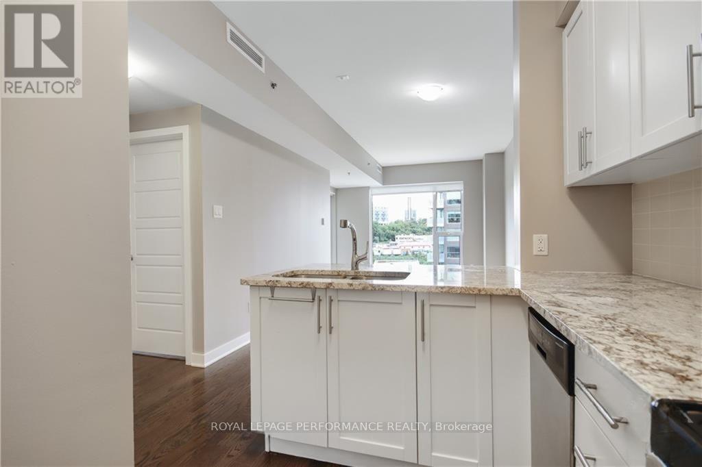 611 - 300 Lett Street, Ottawa, Ontario  K1R 0A8 - Photo 15 - X13453578
