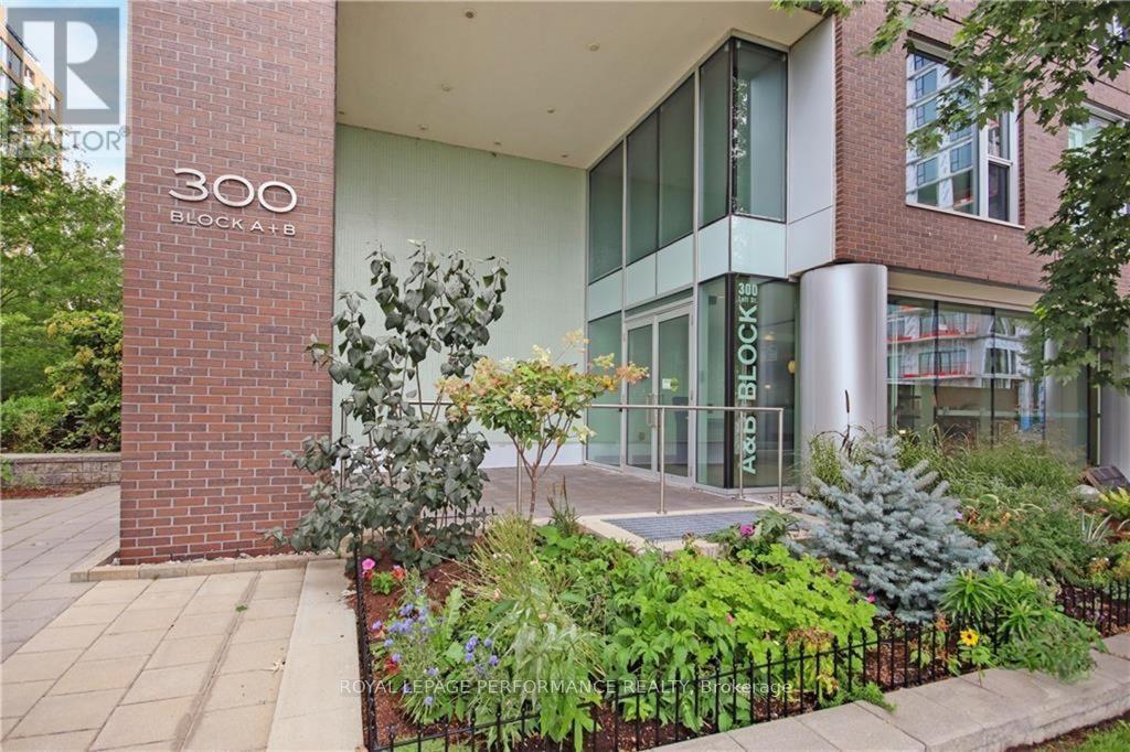 611 - 300 Lett Street, Ottawa, Ontario  K1R 0A8 - Photo 2 - X13453578