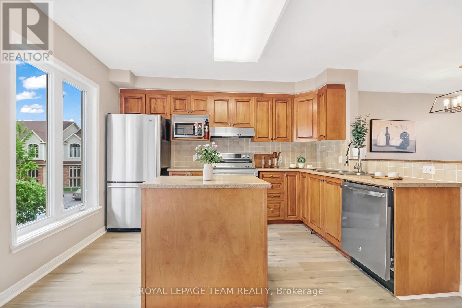 280 Keltie Private, Ottawa, Ontario  K2J 0A4 - Photo 12 - X13453614