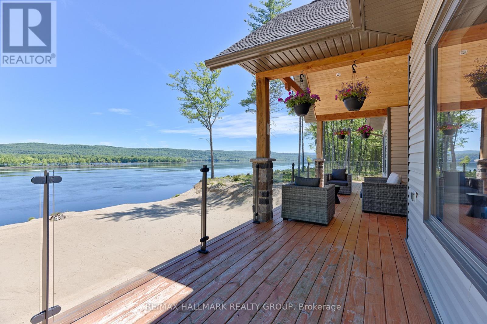64 Hamish Trail, Whitewater Region, Ontario  K0J 2L0 - Photo 14 - X13453712