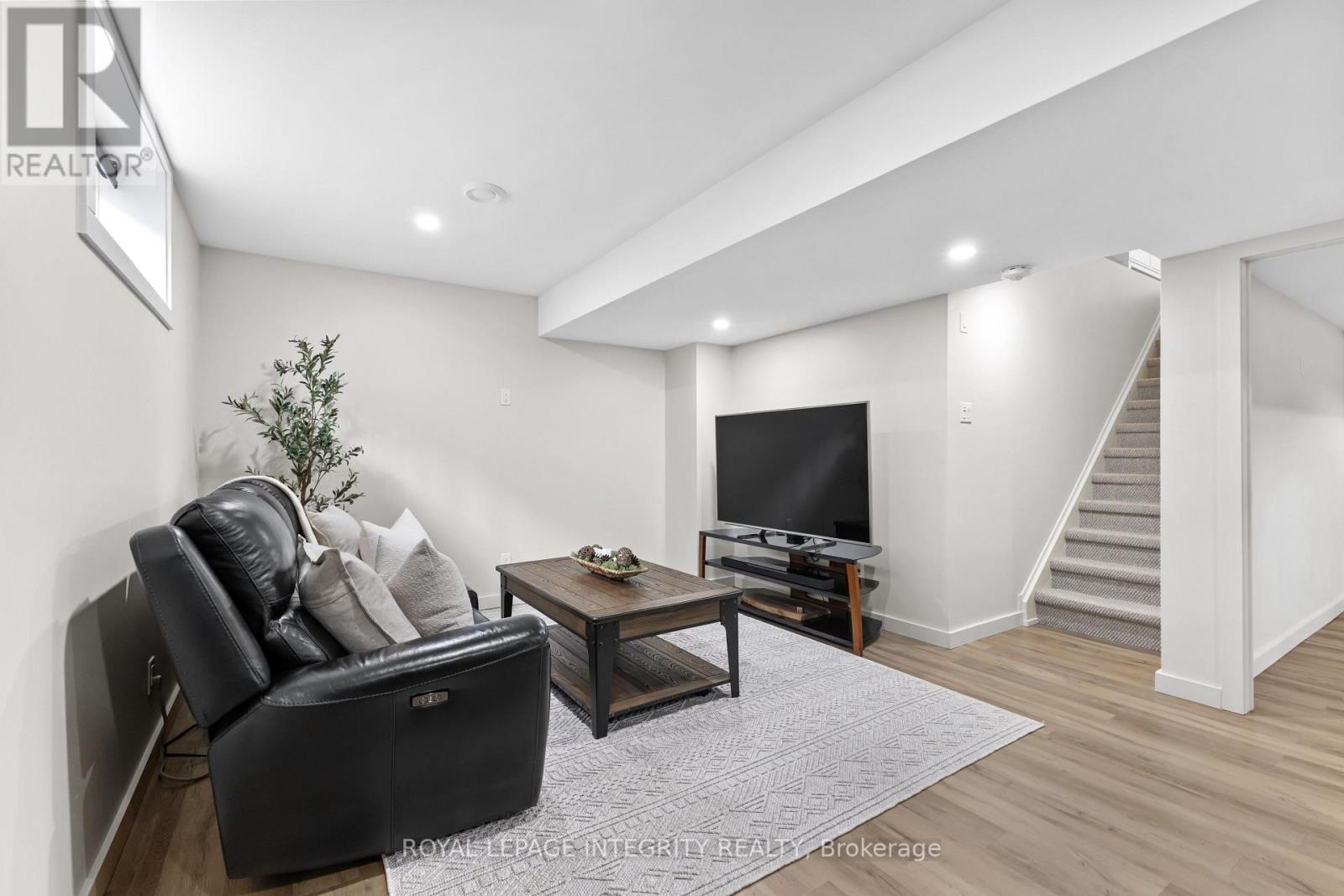 204 Hybrid Street, Russell, Ontario  K0A 1W0 - Photo 22 - X13453778