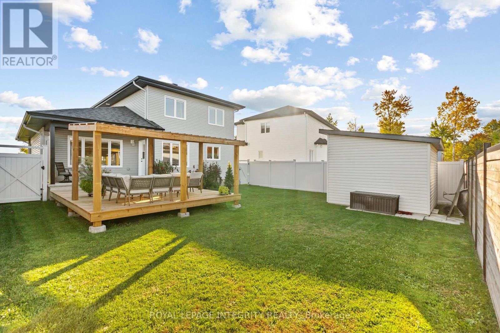 204 Hybrid Street, Russell, Ontario  K0A 1W0 - Photo 32 - X13453778