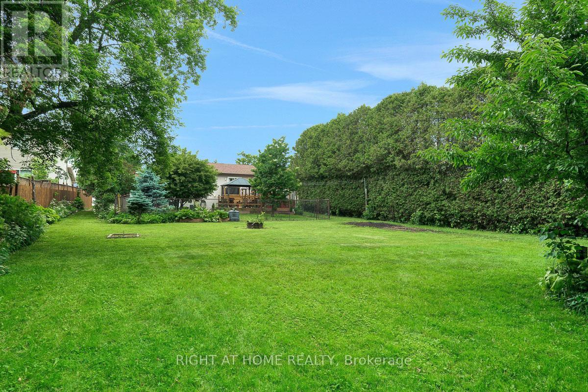 300 Maple Street, Russell, Ontario  K4R 1B4 - Photo 40 - X13453828
