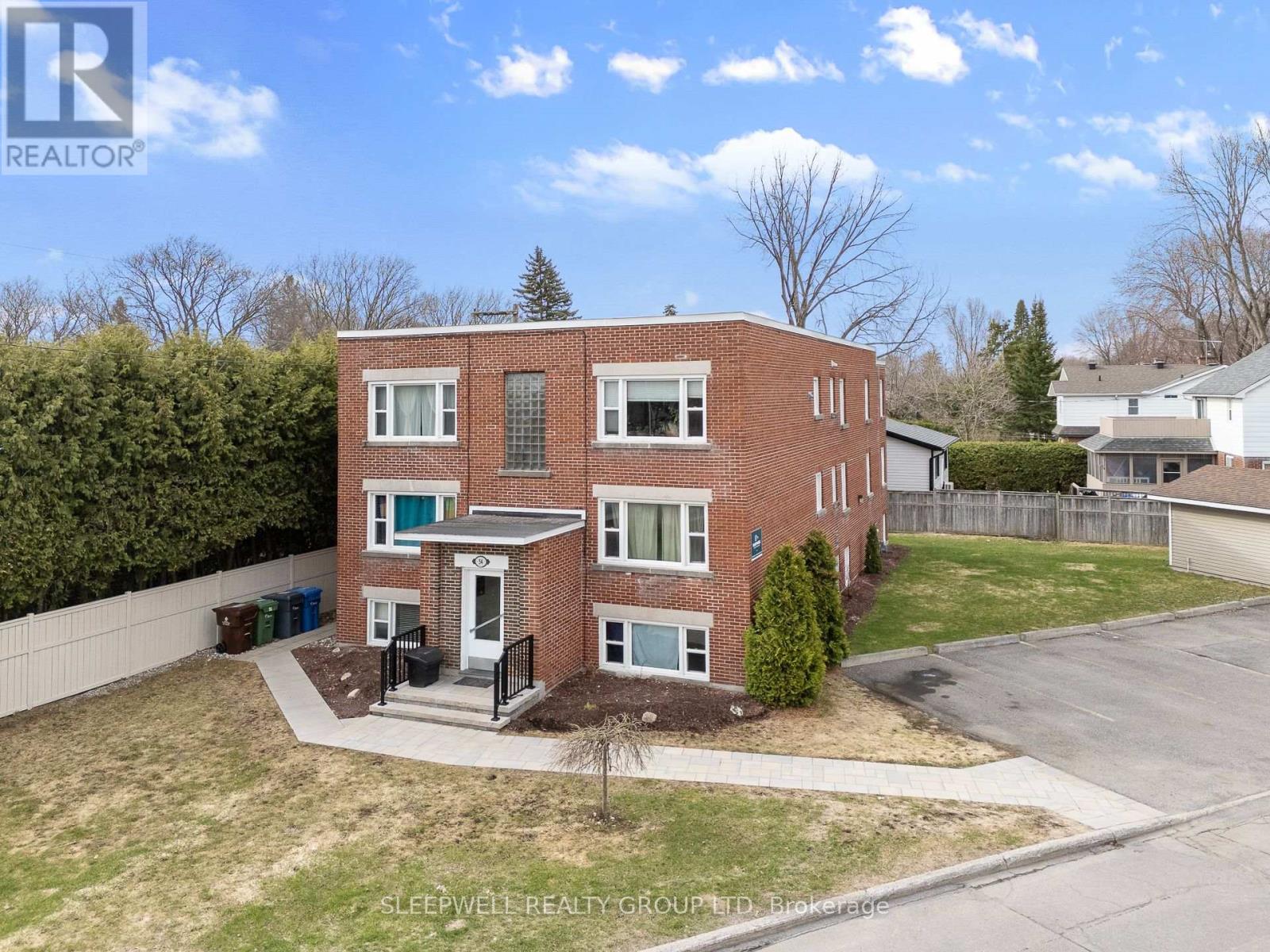 5 - 54 CENTENNIAL BOULEVARD, Ottawa, Ontario