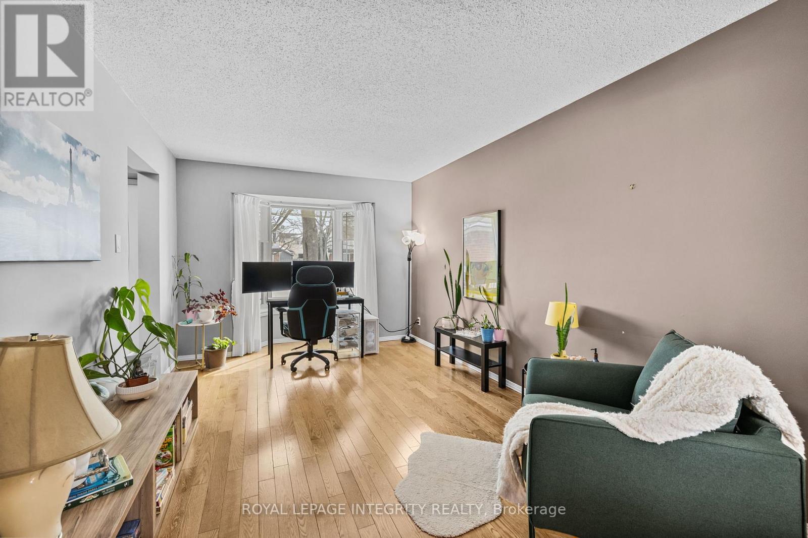 1090 Chablis Parkway, Ottawa, Ontario  K1C 2T5 - Photo 10 - X13454014