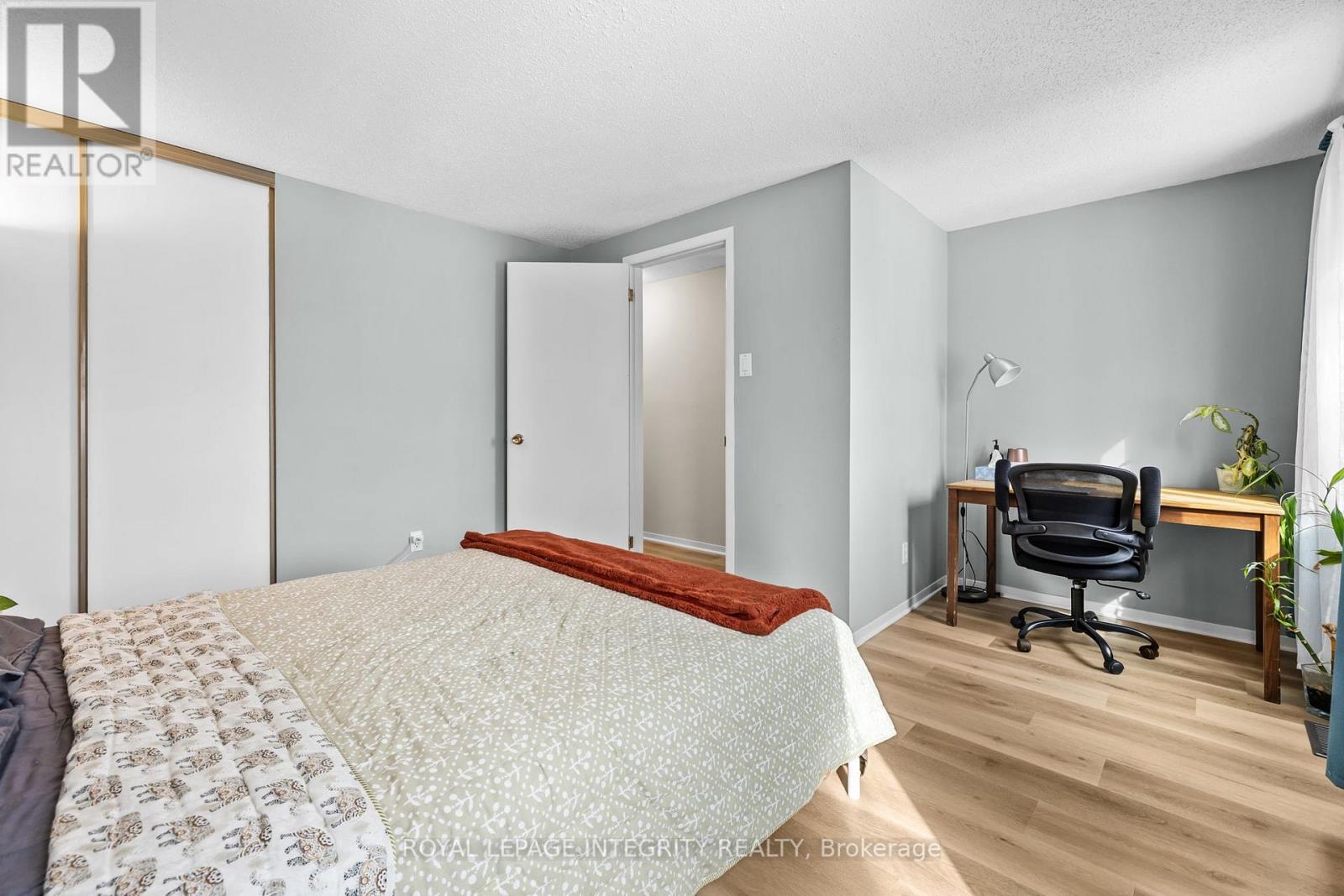1090 Chablis Parkway, Ottawa, Ontario  K1C 2T5 - Photo 13 - X13454014