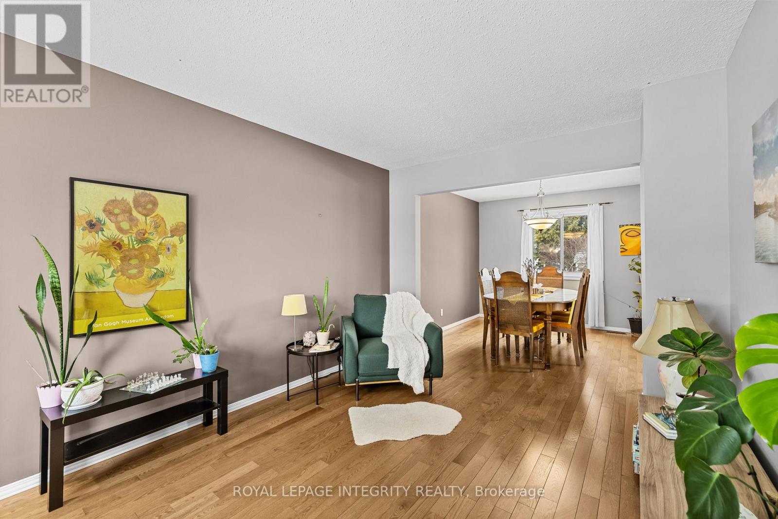 1090 Chablis Parkway, Ottawa, Ontario  K1C 2T5 - Photo 8 - X13454014