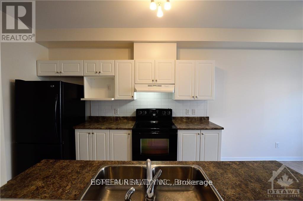 567 Ashbourne Crescent, Ottawa, Ontario  K2J 0P5 - Photo 8 - X13454102