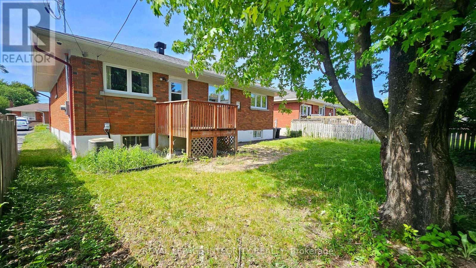 1764 Gage Crescent, Ottawa, Ontario  K2C 0Z9 - Photo 2 - X13454156