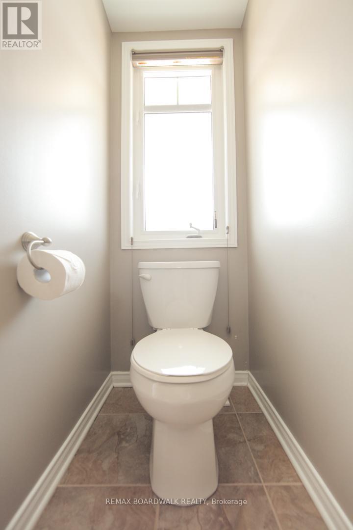 382 Citiplace Drive, Ottawa, Ontario  K2E 0A7 - Photo 12 - X13454206