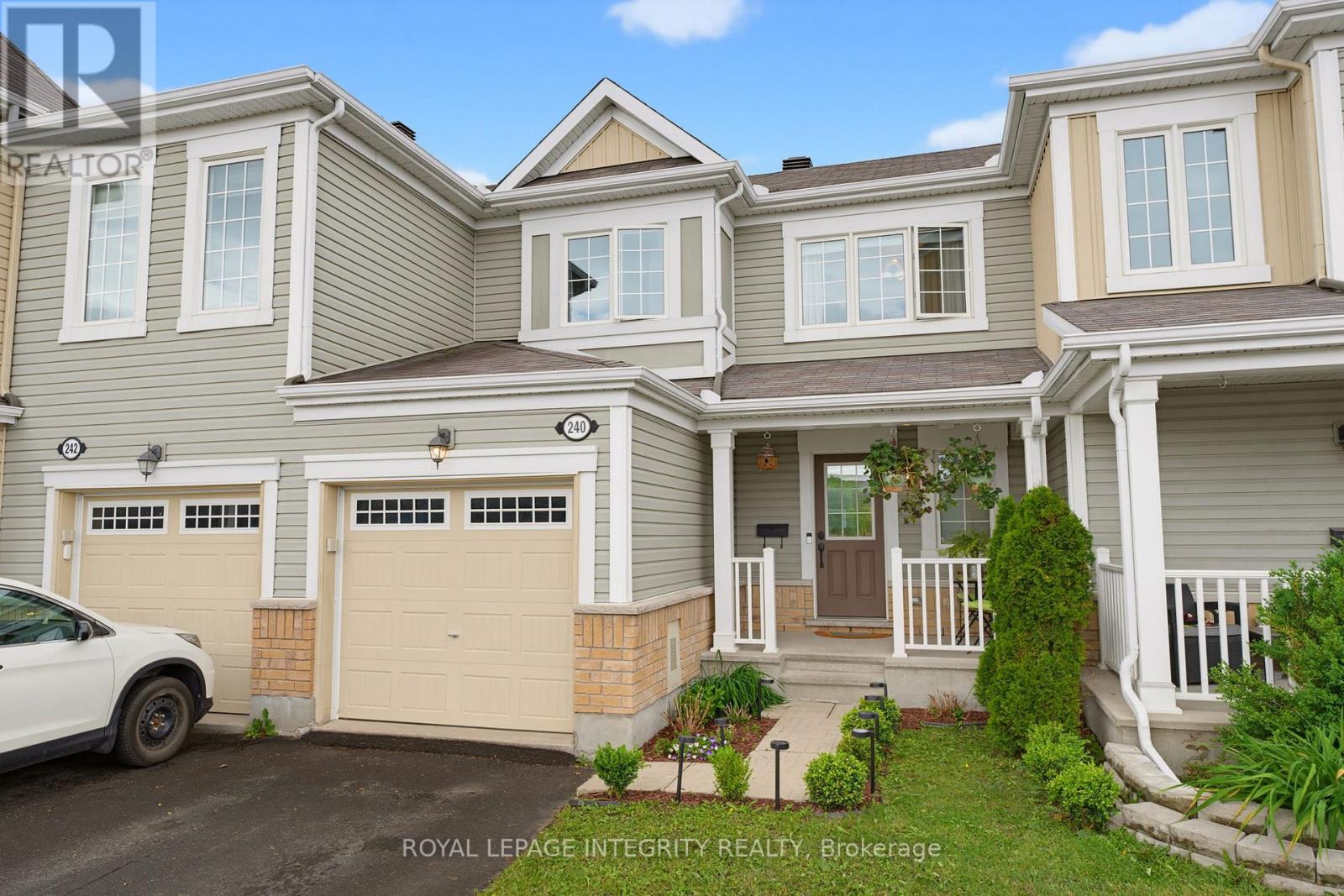 240 SOLEIL AVENUE, Ottawa, Ontario