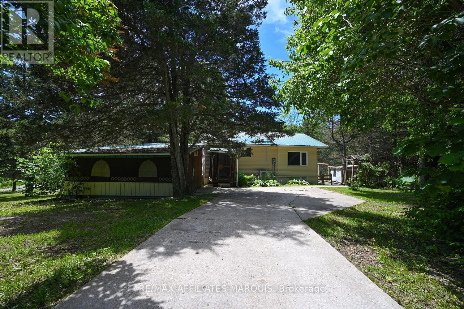 100 Coons Road, Rideau Lakes, Ontario  K0G 1E0 - Photo 2 - X13454356