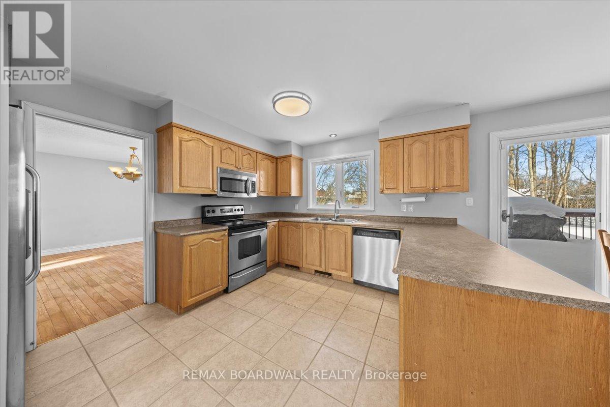 7089 Bush Drive, Ottawa, Ontario  K4P 1M8 - Photo 9 - X13454434