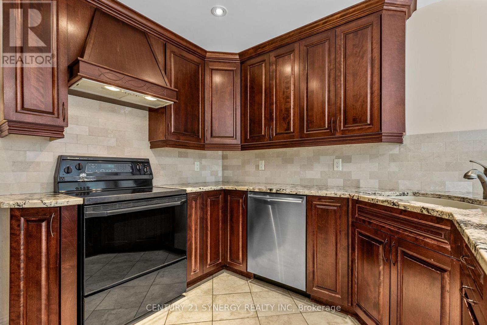 6 Fessenden Way, Ottawa, Ontario  K2L 3L1 - Photo 13 - X13454444