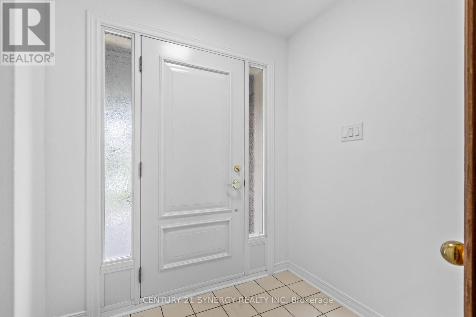 6 Fessenden Way, Ottawa, Ontario  K2L 3L1 - Photo 4 - X13454444