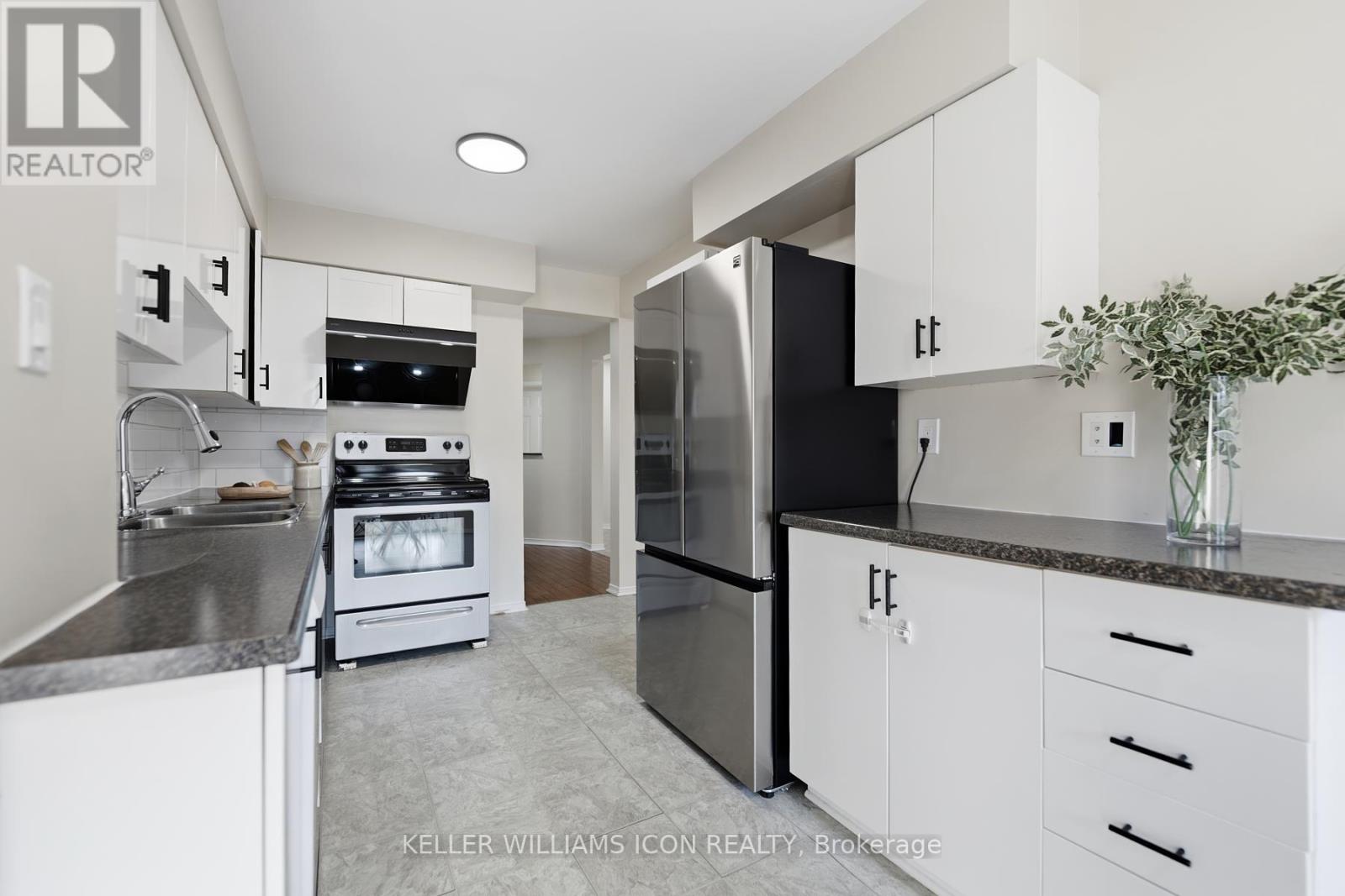 25 Robarts Crescent, Ottawa, Ontario  K2L 3Z4 - Photo 20 - X13454450