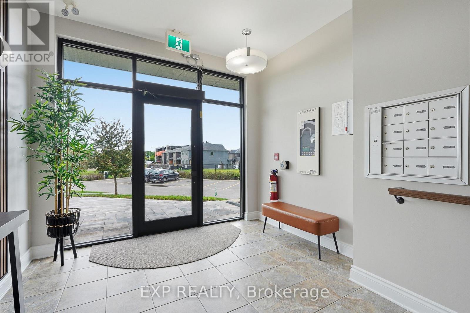 104 - 700 Du Rivage Street, Clarence-Rockland, Ontario  K4K 1K4 - Photo 4 - X13454458