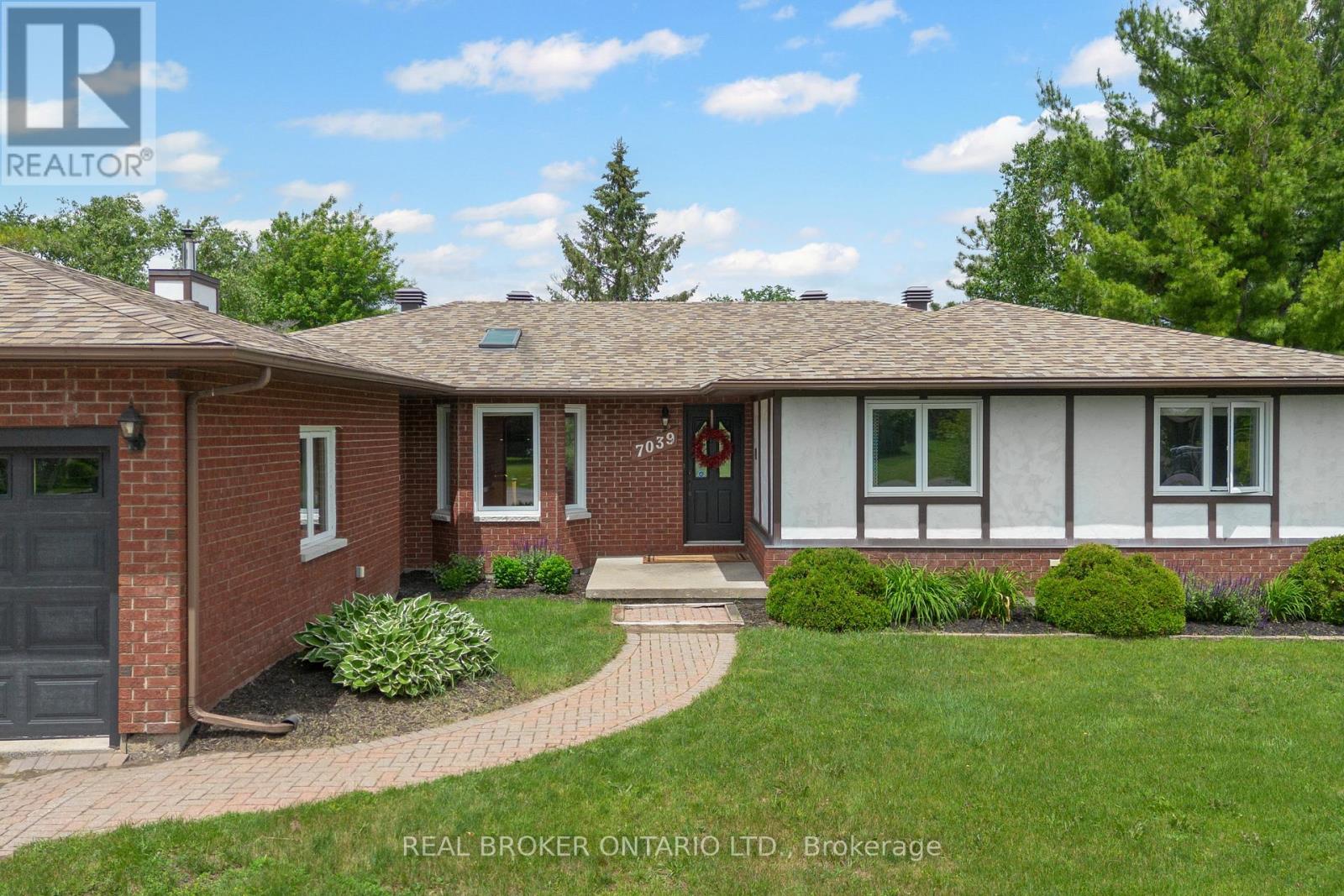 7039 Quinnfield Way, Ottawa, Ontario  K4P 1B7 - Photo 38 - X13454478