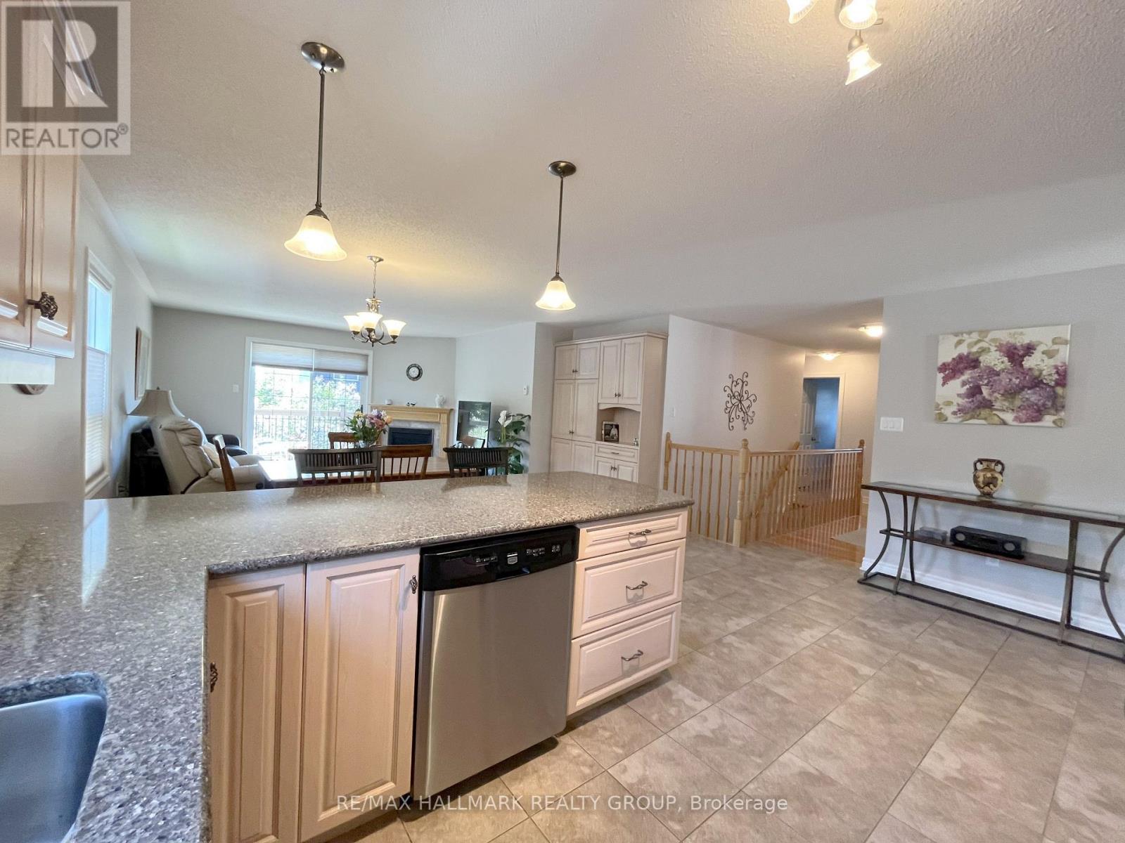 406 Van Dusen Street N, Mississippi Mills, Ontario  K0A 1A0 - Photo 16 - X13454548