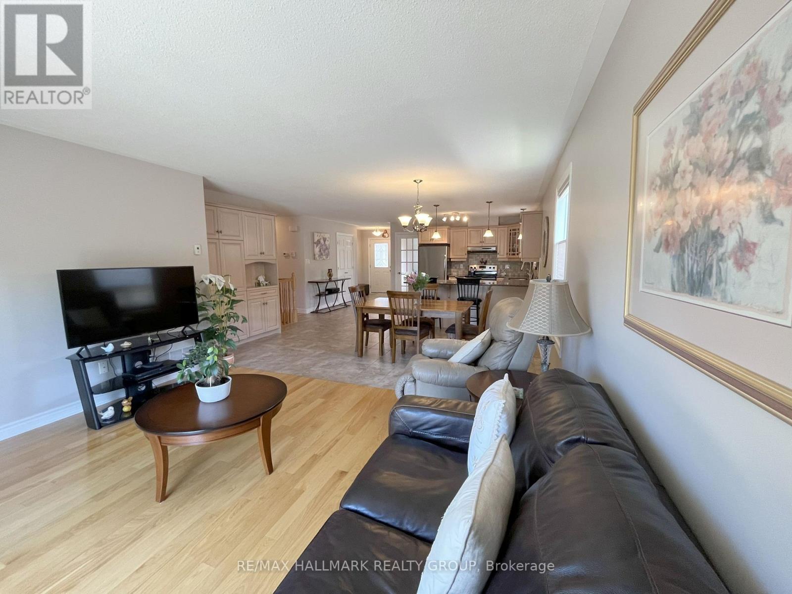 406 Van Dusen Street N, Mississippi Mills, Ontario  K0A 1A0 - Photo 22 - X13454548