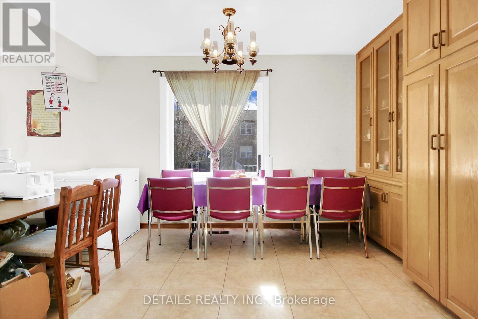 2876 Tresa Court, Ottawa, Ontario  K1T 2H1 - Photo 9 - X13454550