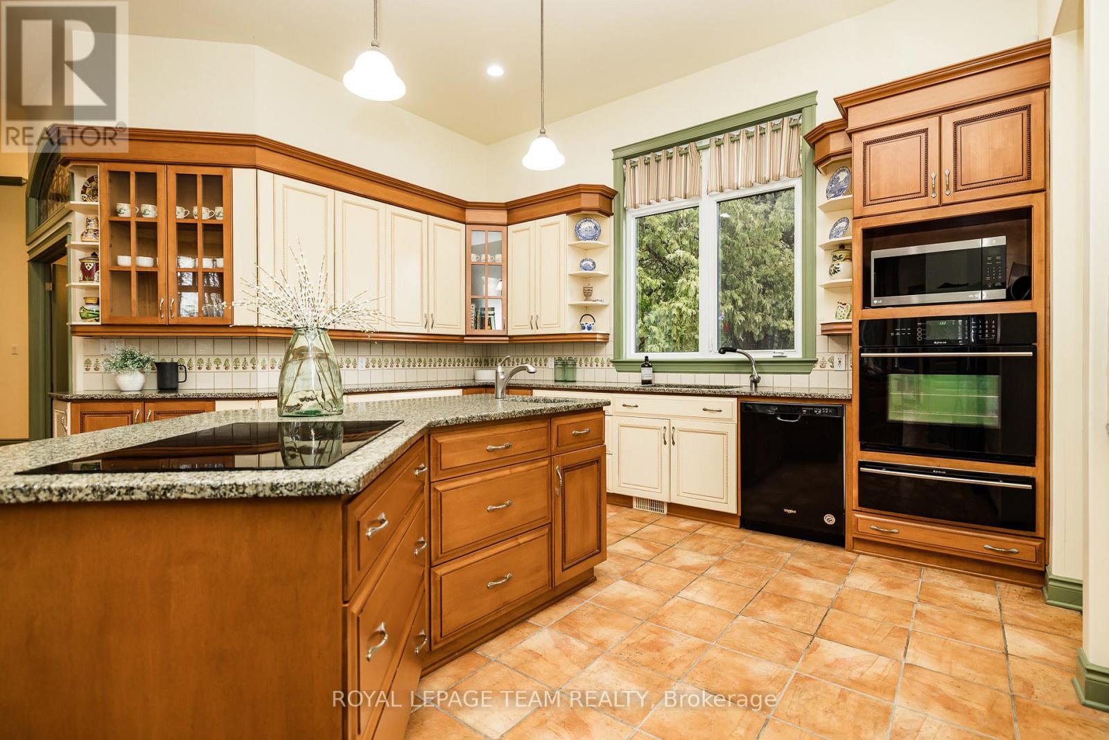 6196 Deermeadow Drive, Ottawa, Ontario  K4P 1M9 - Photo 19 - X13454588
