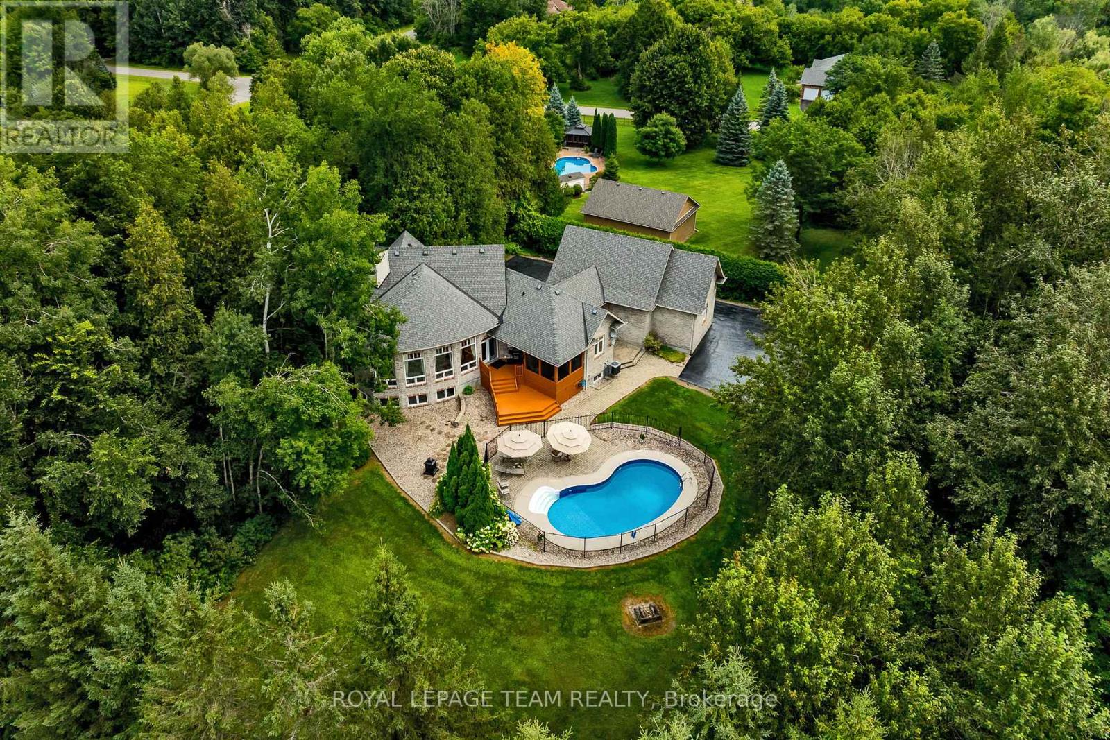 6196 Deermeadow Drive, Ottawa, Ontario  K4P 1M9 - Photo 3 - X13454588