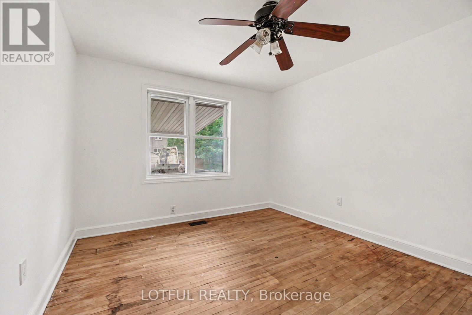 832 Rex Avenue, Ottawa, Ontario  K2A 2P5 - Photo 21 - X13454628