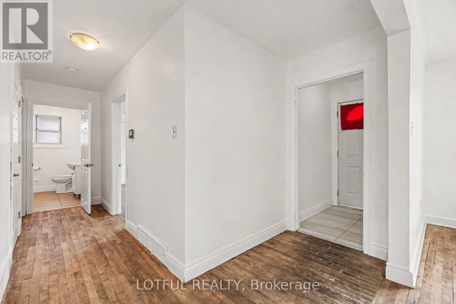 832 Rex Avenue, Ottawa, Ontario  K2A 2P5 - Photo 7 - X13454628