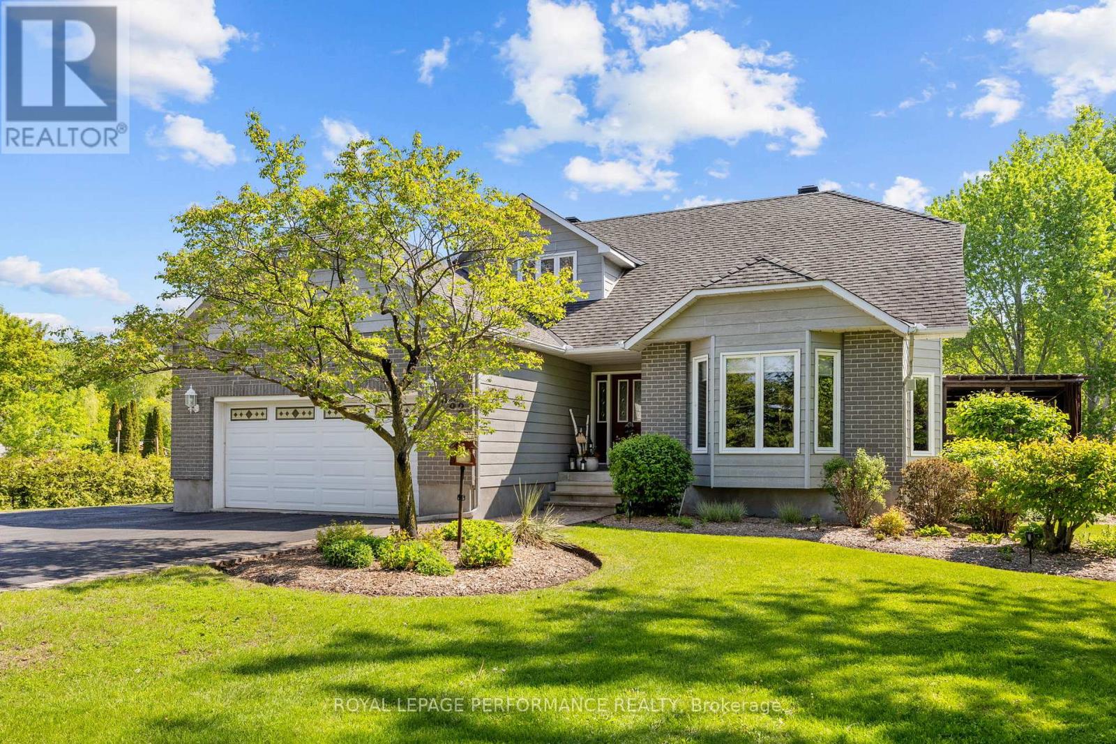 882 Du Castor Road, The Nation, Ontario  K0A 3C0 - Photo 6 - X13454710