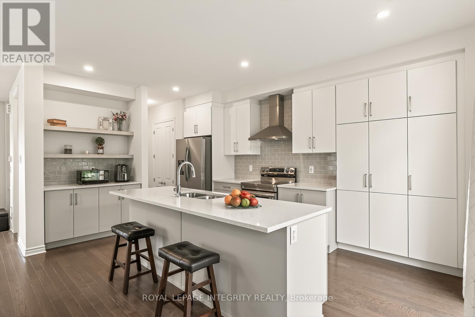 655 Persimmon Way, Ottawa, Ontario  K1W 0T2 - Photo 13 - X13454904