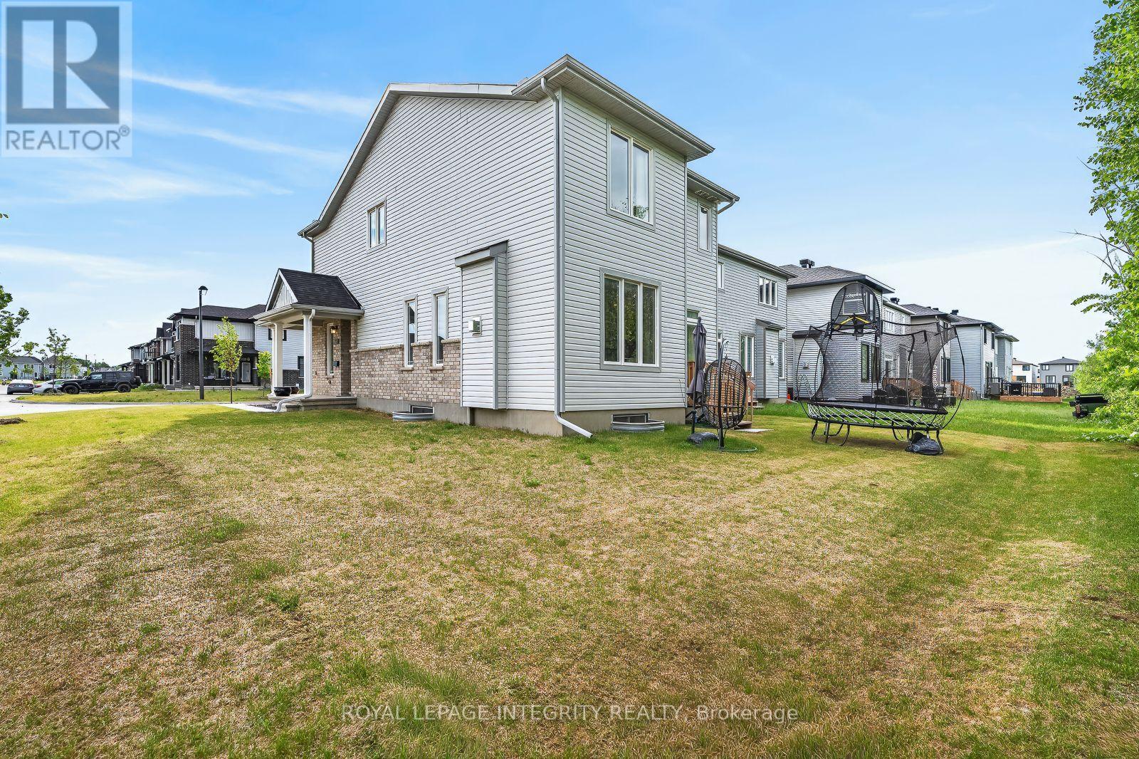 655 Persimmon Way, Ottawa, Ontario  K1W 0T2 - Photo 44 - X13454904