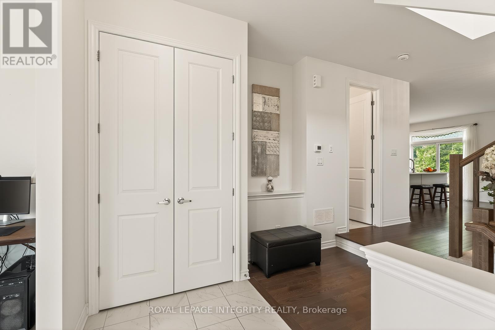 655 Persimmon Way, Ottawa, Ontario  K1W 0T2 - Photo 6 - X13454904
