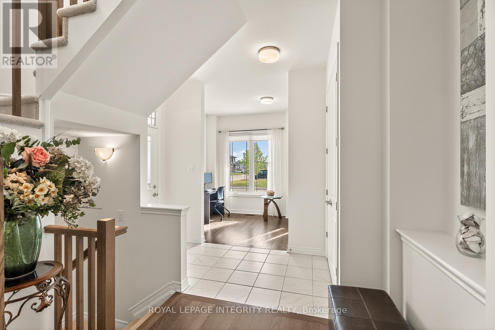 655 Persimmon Way, Ottawa, Ontario  K1W 0T2 - Photo 7 - X13454904