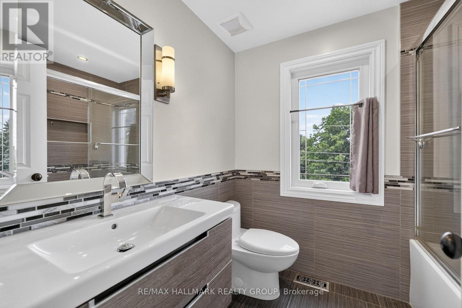 1064 Moffatt Drive, Ottawa, Ontario  K4C 1B7 - Photo 25 - X13454920