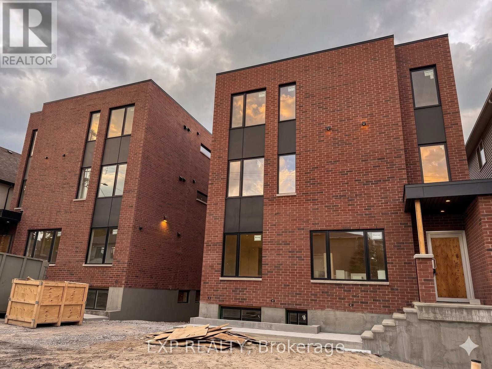 1301 DORCHESTER AVENUE, Ottawa, Ontario