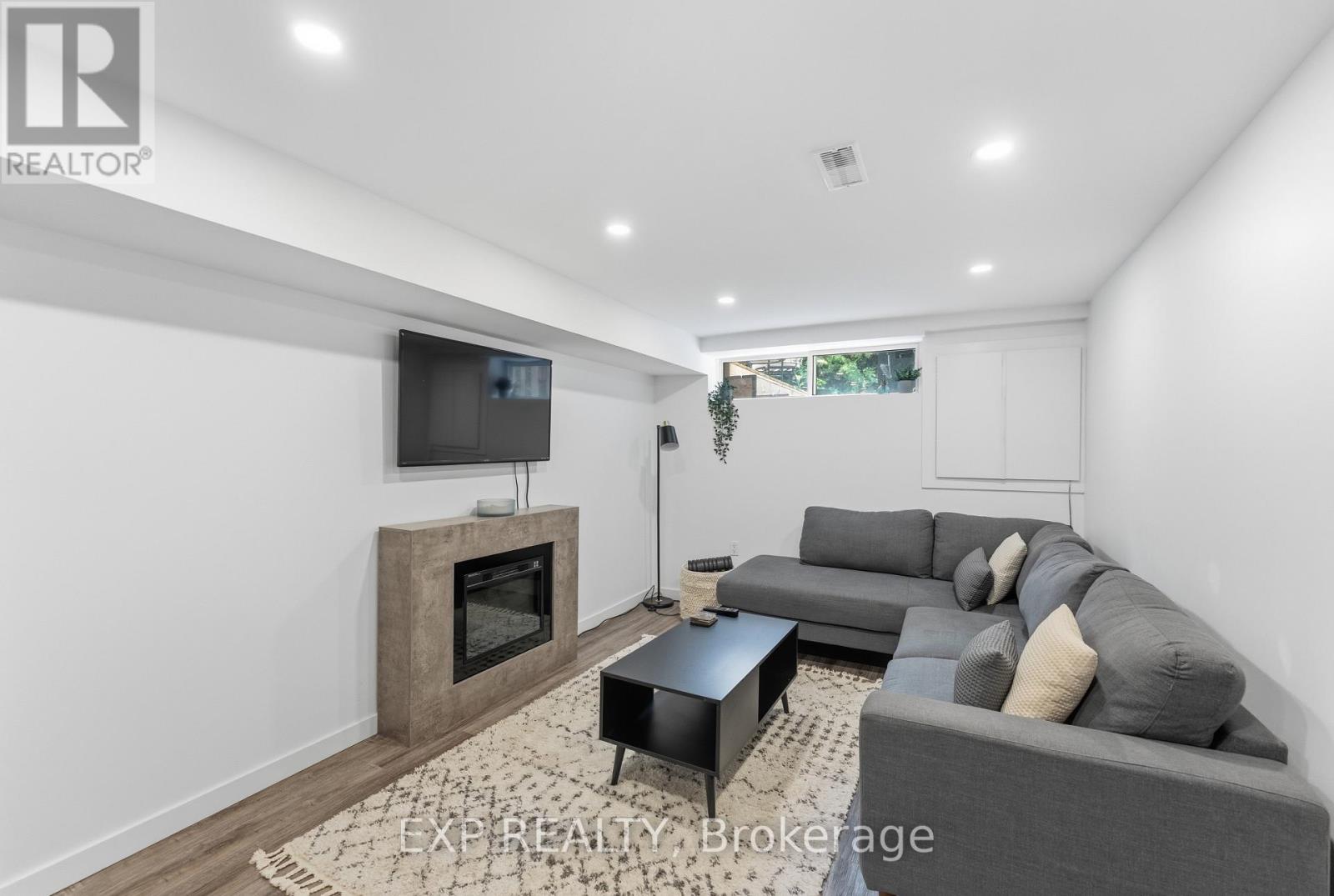 15 Newbury Avenue, Ottawa, Ontario  K2E 6K7 - Photo 29 - X13455044