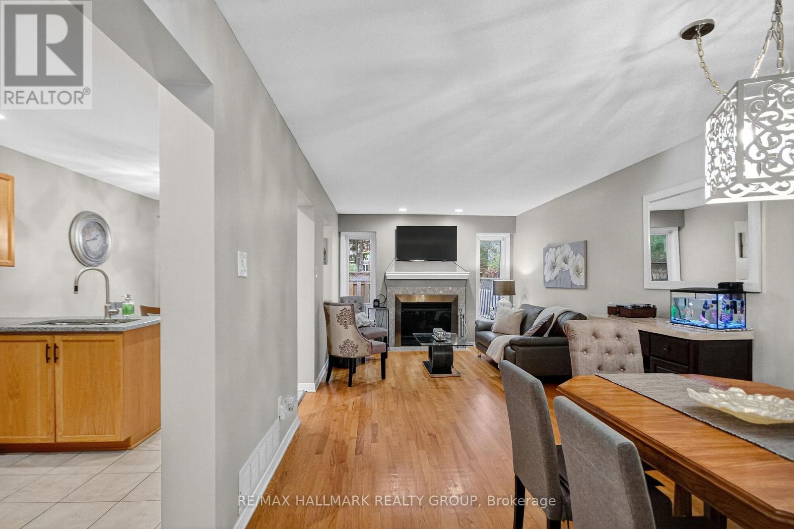 110 Hunter's Glen Crescent, Ottawa, Ontario  K1T 3R1 - Photo 9 - X13455154